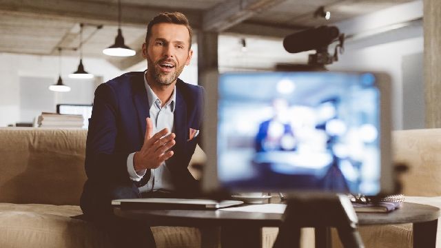 How Media Monitoring Helps Companies Respond To Negative Publicity